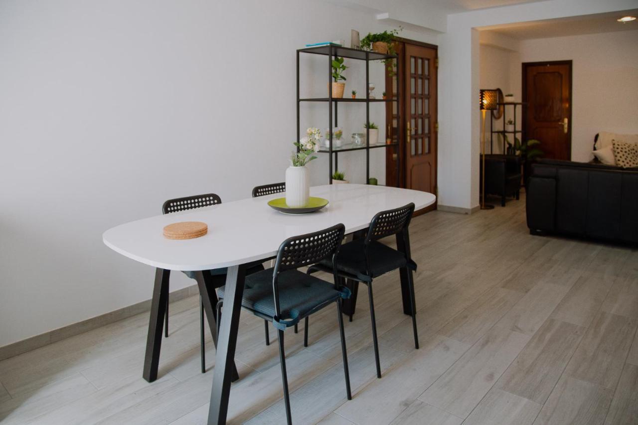 Cozy Room In Cascais City With Full Kitchen 5 Minutes From The Beach Exterior photo