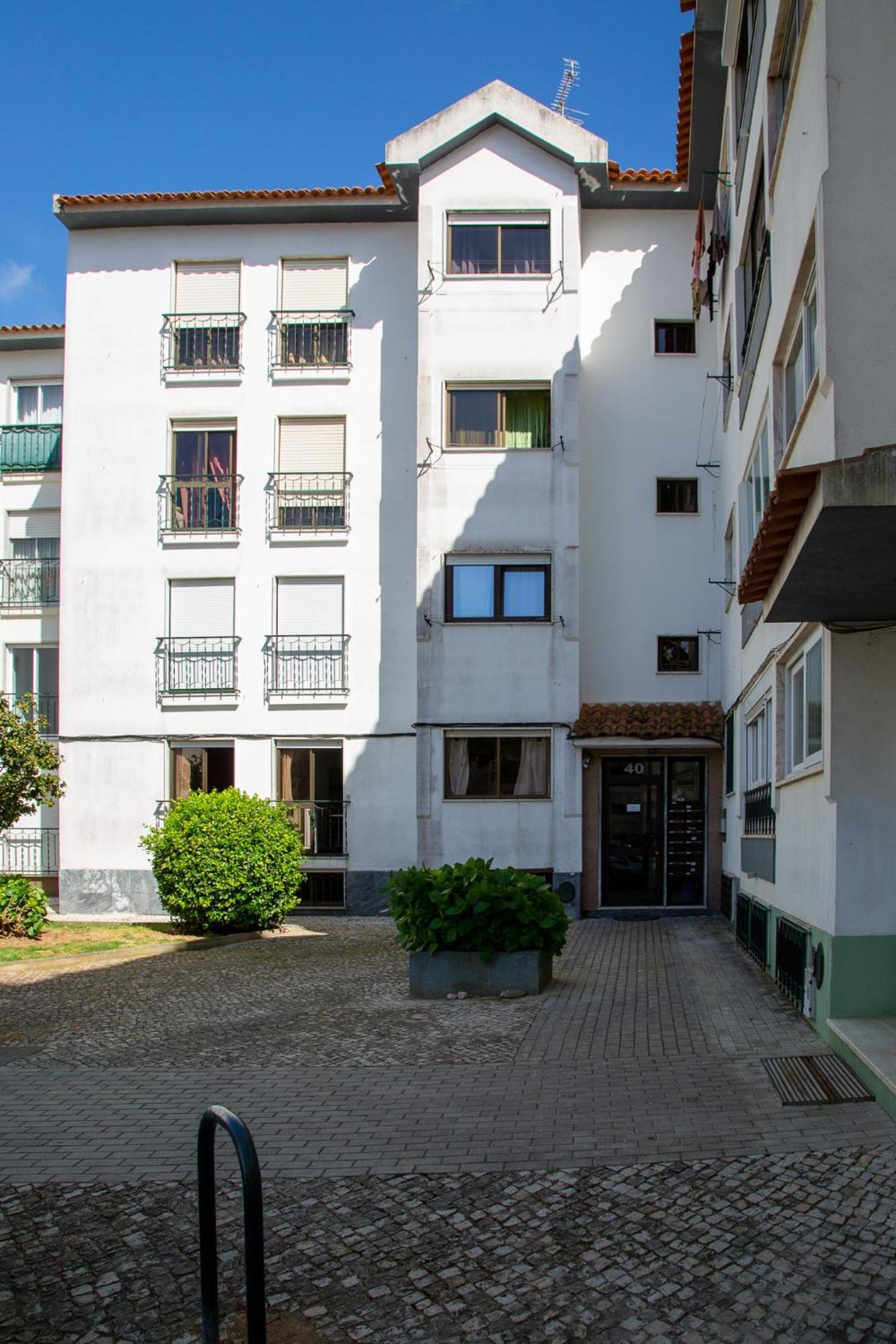 Cozy Room In Cascais City With Full Kitchen 5 Minutes From The Beach Exterior photo